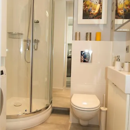 Warsawrent Centralna Varsó