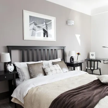 Apartman Warsawrent Centralna Varsó