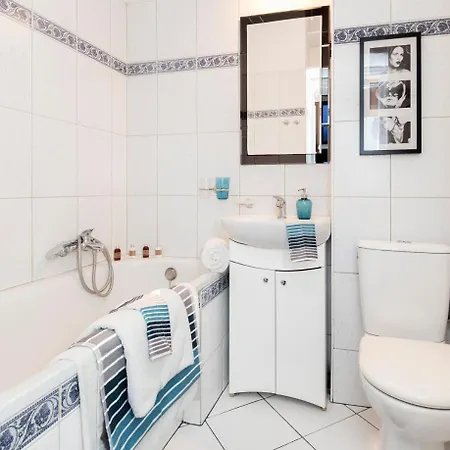 Warsawrent Centralna * Warsaw