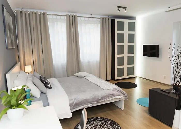 Warsawrent Centralna * Varsovie