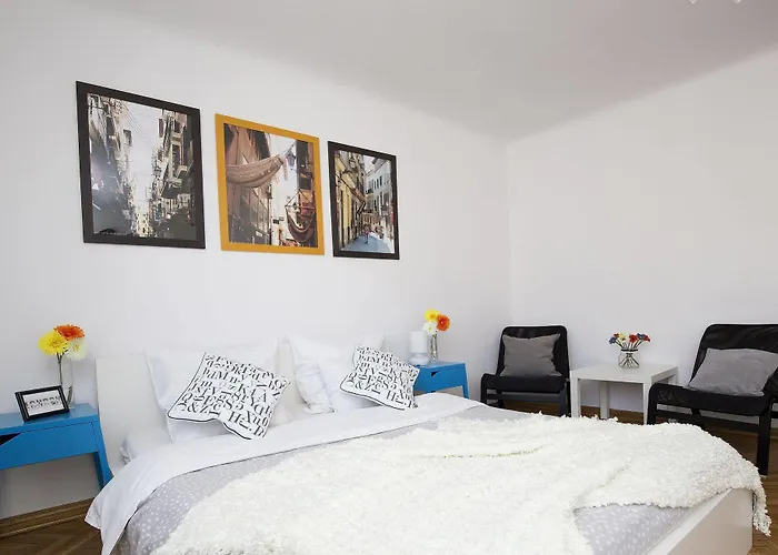 Warsawrent Centralna Varsovie