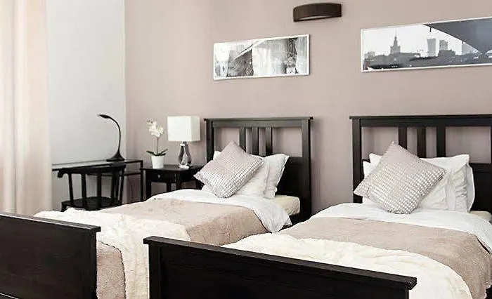 Warsawrent Centralna Varsovie