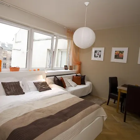 Apartmán Warsawrent Centralna